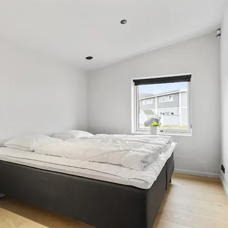 Bruni - 1km From The Sea By Interhome